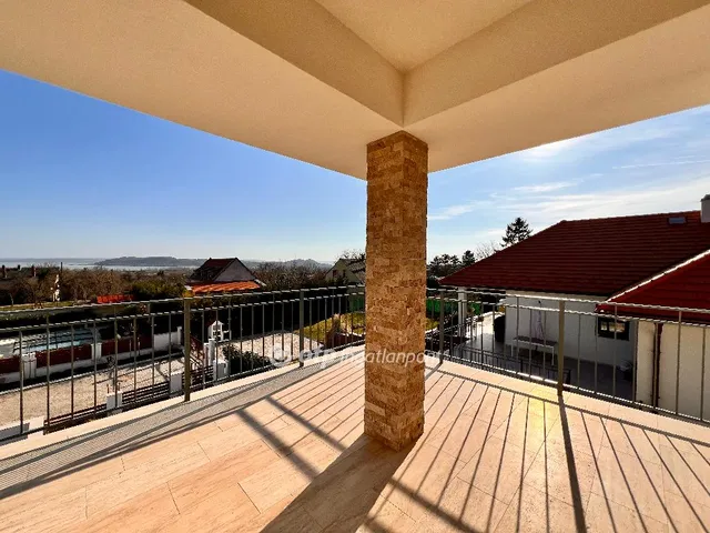 Eladó ház Balatonfüred 168 nm