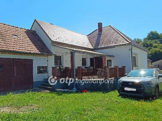 Eladó ház Bakonybél 124 nm