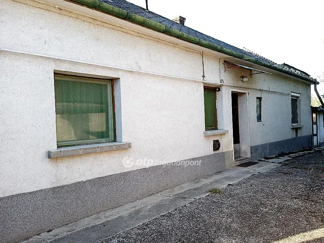 Eladó ház Szentkirályszabadja 71 nm