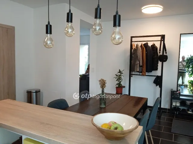 Eladó lakás Veszprém 91 nm