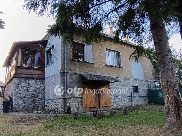 Eladó ház Csatka 97 nm