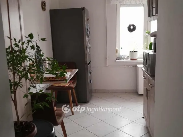 Eladó lakás Veszprém 56 nm