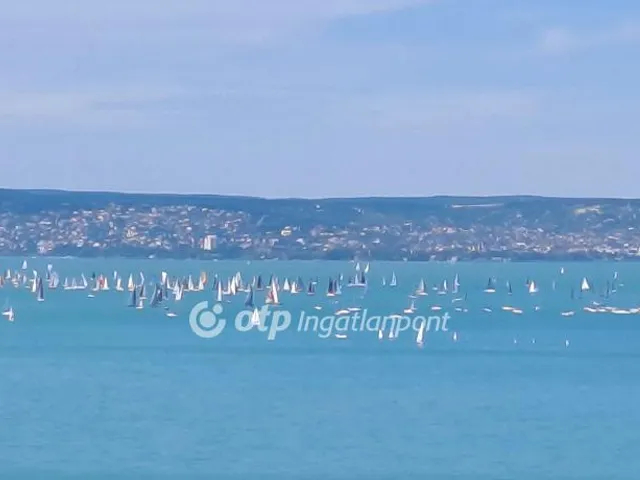 Eladó ház Balatonakarattya 135 nm