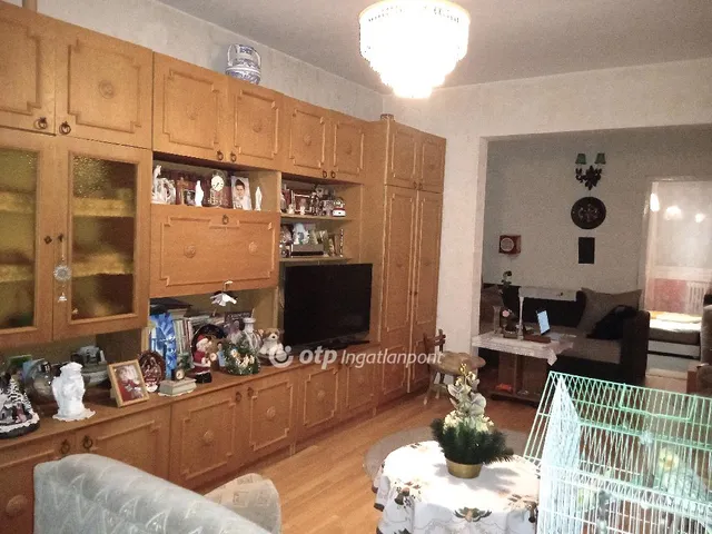 Eladó lakás Ajka 53 nm