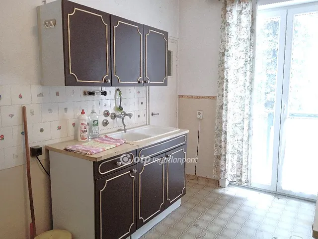 Eladó lakás Ajka 53 nm