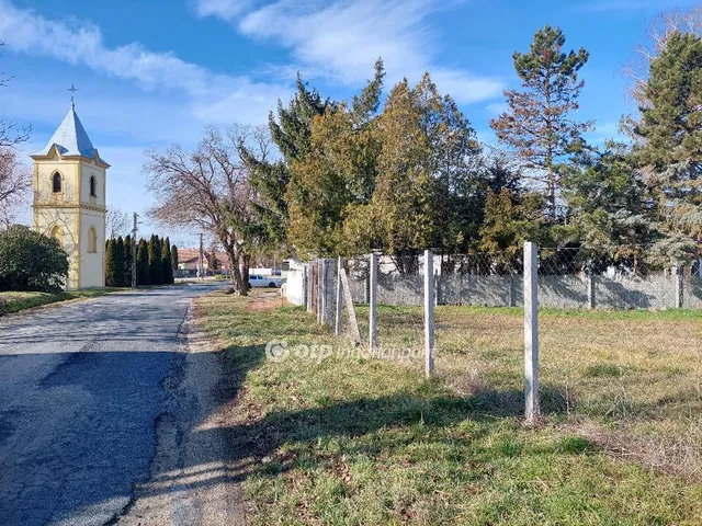 Eladó telek Borgáta 5792 nm