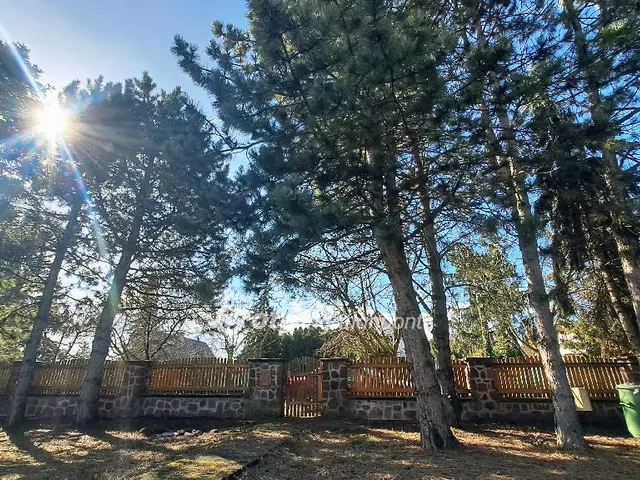 Eladó ház Balatonakarattya 98 nm