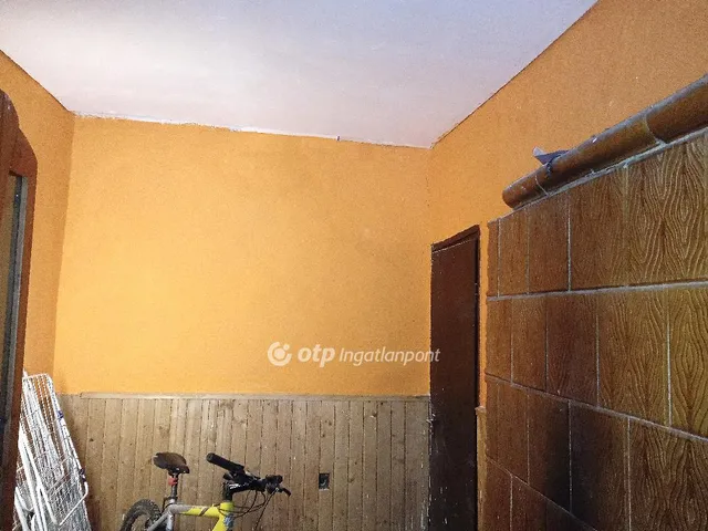 Eladó lakás Ajka 44 nm