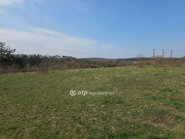 Eladó telek Veszprém 1895 nm