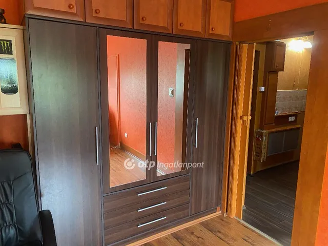 Eladó lakás Ajka 36 nm