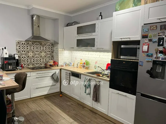 Eladó lakás Győr 64 nm