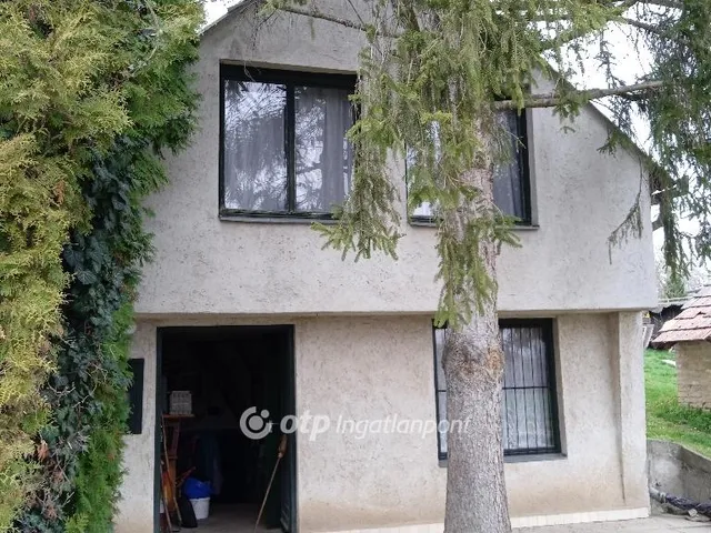 Eladó üdülő és hétvégi ház Románd 61 nm