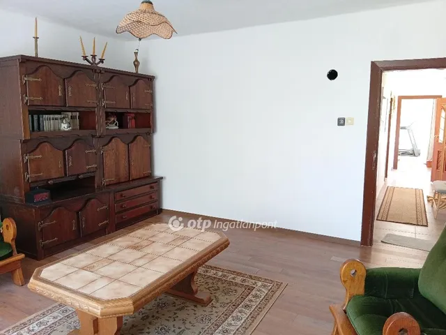 Eladó ház Nagyvázsony 79 nm