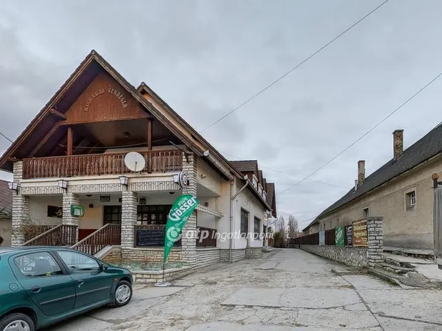 Eladó ház Tótvázsony 546 nm