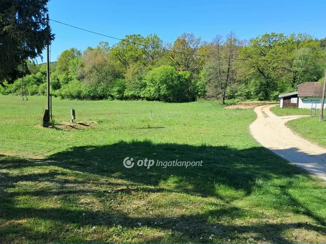 Eladó telek Szalafő 2068 nm