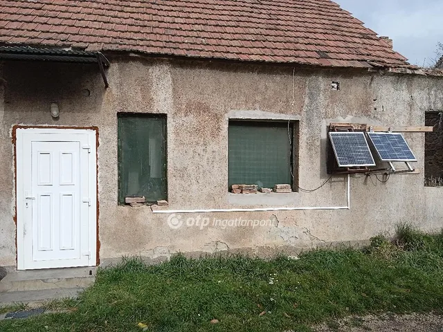 Eladó ház Ajka 44 nm