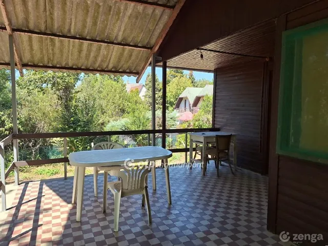 Eladó nyaraló Balatonakarattya 83 nm