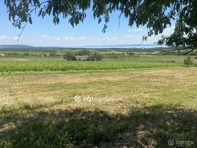 Eladó telek Zánka 3390 nm