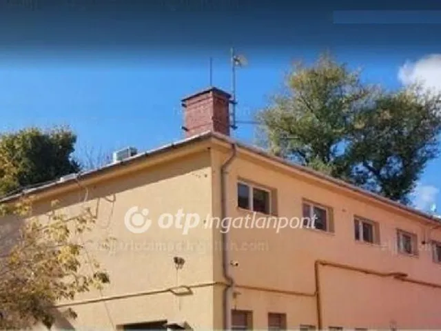 Eladó kereskedelmi és ipari ingatlan Budapest III. kerület 1207 nm