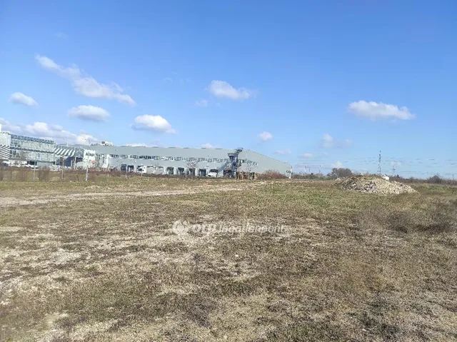 Eladó telek Érd 16765 nm