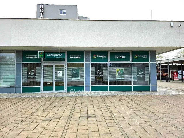 Eladó kereskedelmi és ipari ingatlan Tatabánya, Központ 89 nm