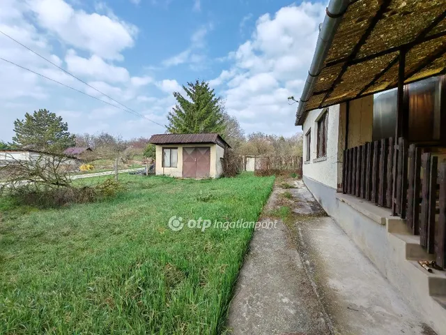 Eladó ház Zsámbék 143 nm