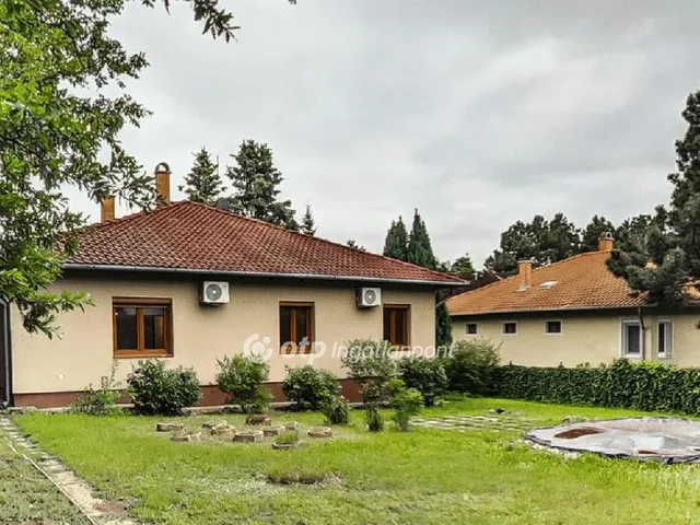 Eladó ház Érd, Fenyves-Parkváros 131 nm