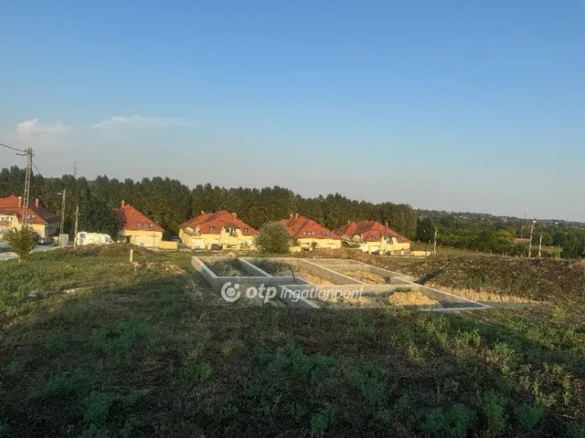 Eladó telek Tordas 815 nm