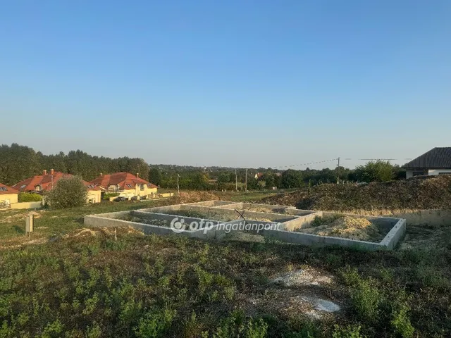 Eladó telek Tordas 815 nm