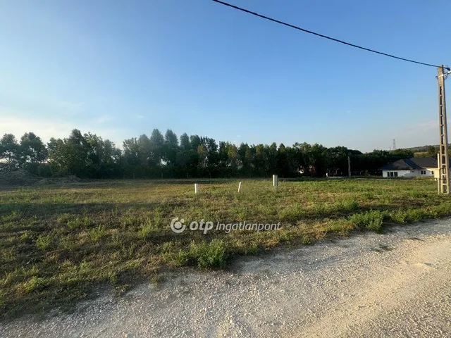 Eladó telek Tordas 856 nm