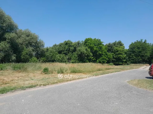 Eladó telek Écs 30568 nm