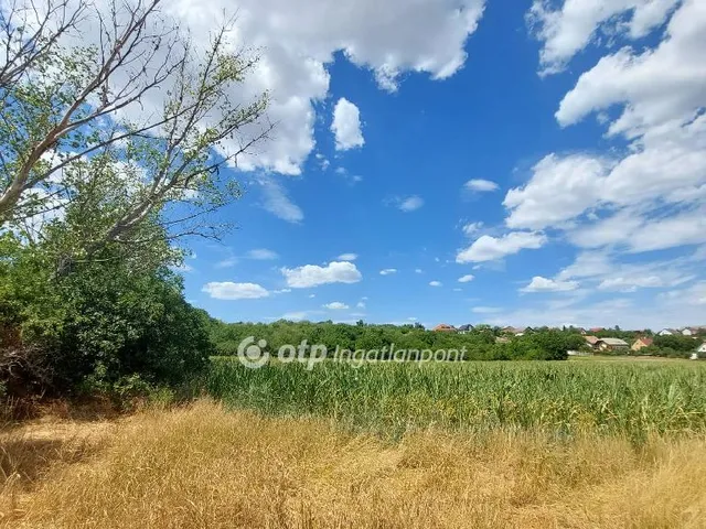 Eladó telek Ercsi, Ipari park 16990 nm
