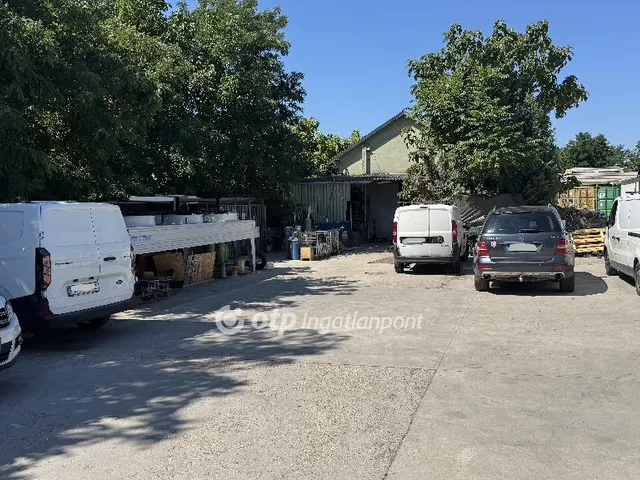 Eladó kereskedelmi és ipari ingatlan Érd 475 nm