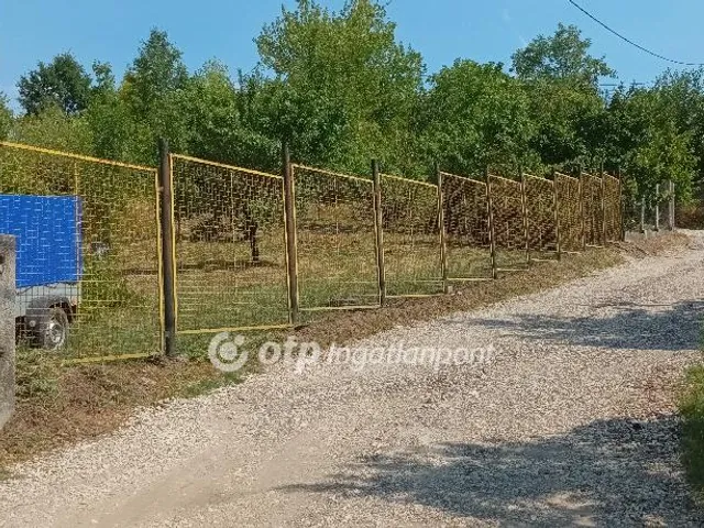 Eladó telek Budapest XI. kerület, Kamaraerdő 1300 nm