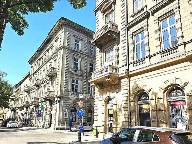 Eladó lakás Budapest VI. kerület 35 nm