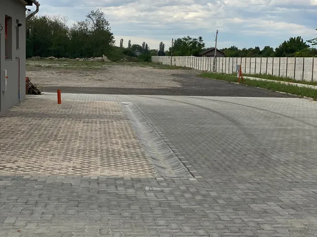 Eladó telek Budapest XXI. kerület, Háros 7064 nm