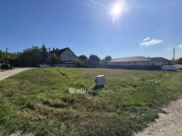 Eladó telek Érd, Parkváros 877 nm