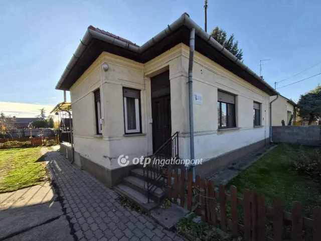 Eladó ház Ercsi 94 nm