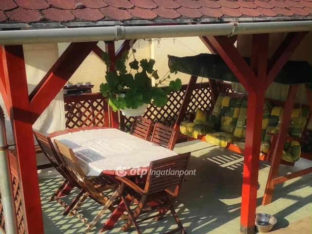 Eladó ház Ercsi 94 nm