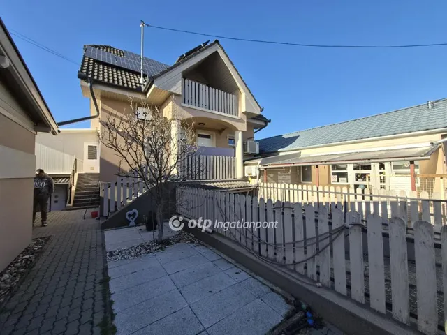 Eladó ház Ercsi 189 nm