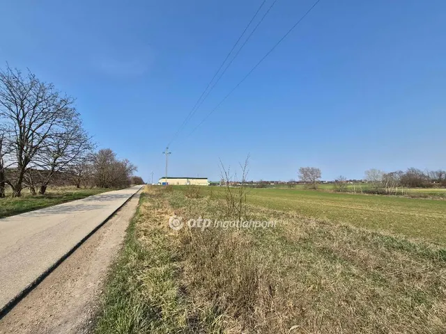 Eladó telek Iváncsa 20969 nm