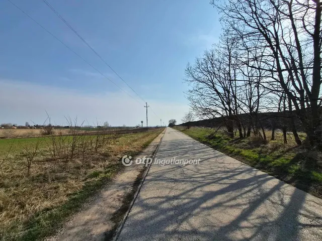 Eladó telek Iváncsa 20969 nm