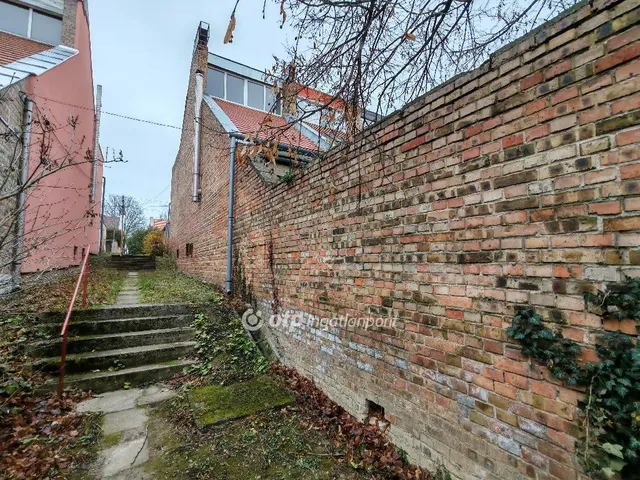 Eladó lakás Perbál 89 nm