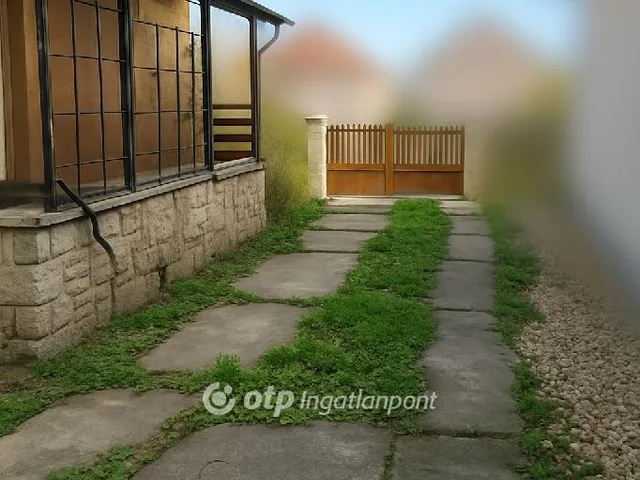 Eladó ház Komárom 175 nm