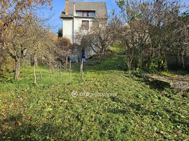 Eladó ház Sóskút 150 nm