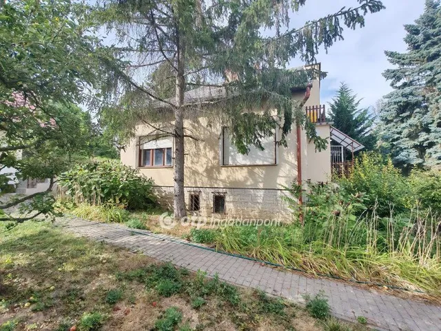 Eladó ház Zsámbék 105 nm