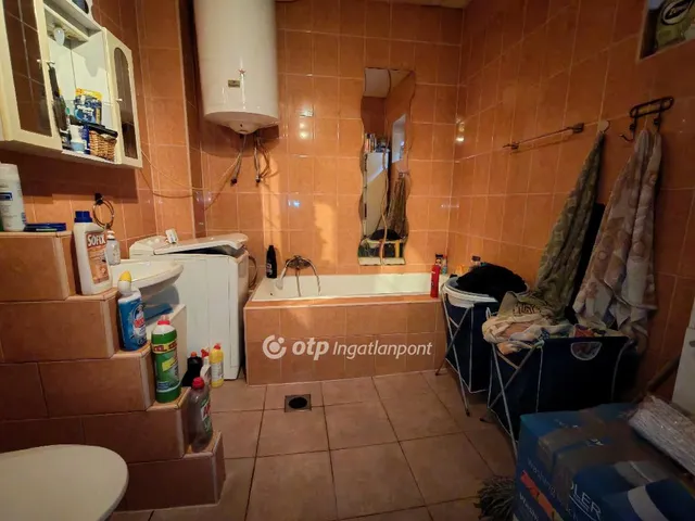 Eladó ház Tök 128 nm