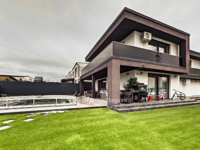 Eladó ház Biatorbágy, Szarvasugrás 224 nm