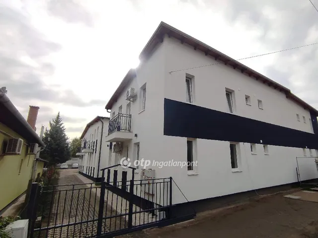 Eladó lakás Érd 64 nm