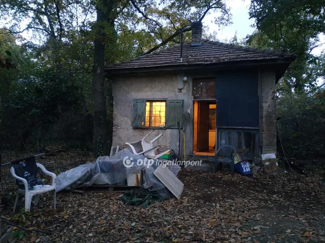 Eladó telek Érd, Érdliget 2205 nm